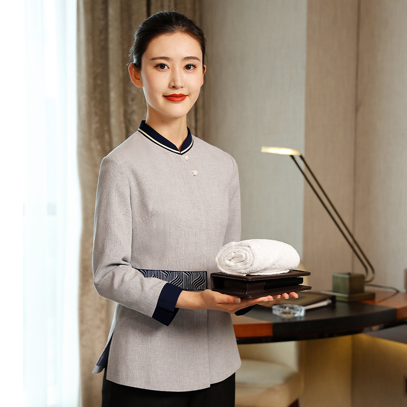 HT032-1070 – Women's Autumn/Winter Cleaning Uniform